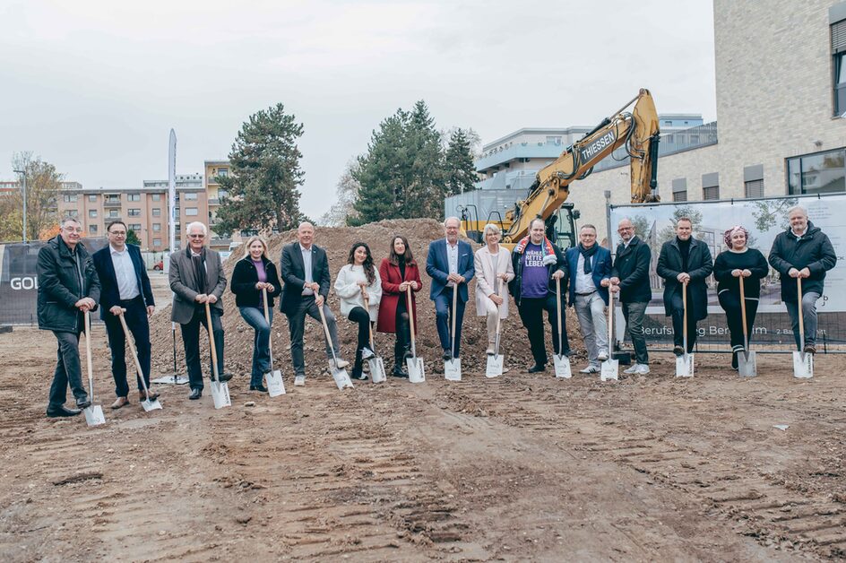 Spatenstich Spatenstich
